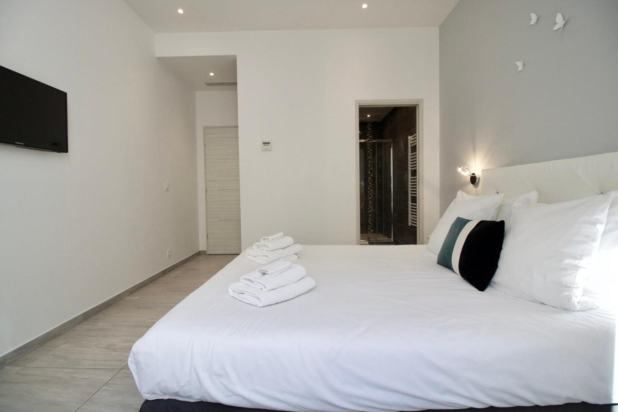 4 Bedrooms 4 Bathrooms Terrace Cannes Exteriör bild